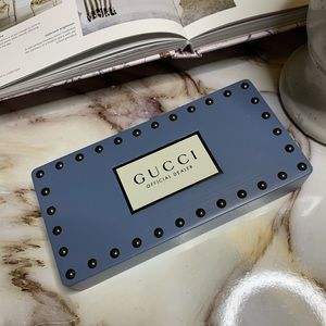 Gucci Official Dealer Sign